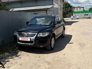 2008 Volkswagen Touareg I Рестайлинг, чёрный, 1100000 рублей, вид 3