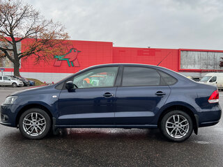 2012 Volkswagen Polo V, синий, 890000 рублей, вид 3