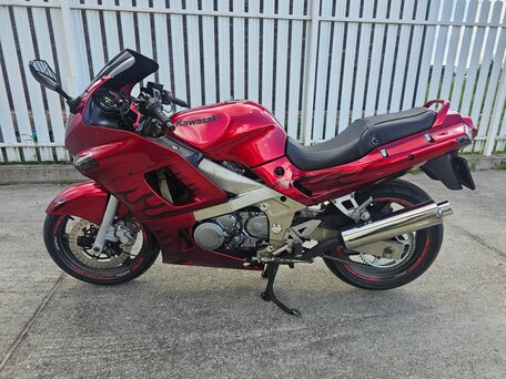 1995 Kawasaki ZZR 400, красный, 335000 рублей, вид 4