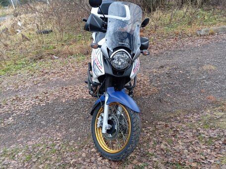 2009 Honda XL700V Transalp, белый, 735000 рублей, вид 2