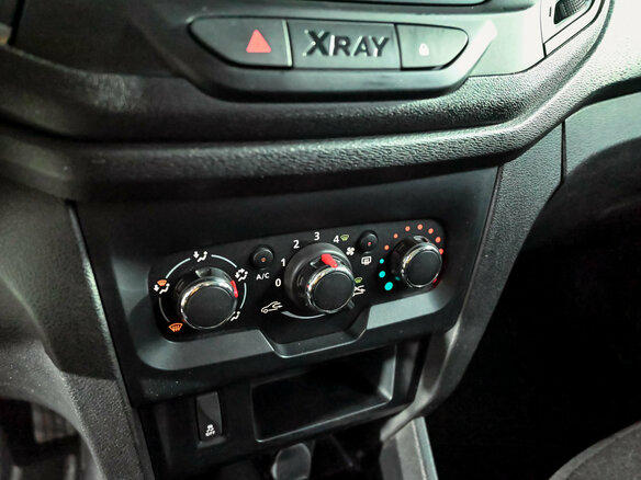 2017 Lada (ВАЗ) XRAY I, белый - вид 15