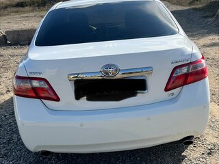 2010 Toyota Camry VI (XV40) Рестайлинг, белый, 1280000 рублей, вид 4