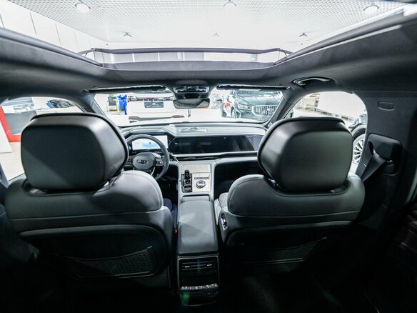 2026 Geely Monjaro I, белый, 4954990 рублей - вид 31