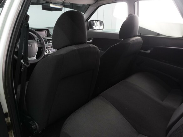 2015 Lada (ВАЗ) Priora I Рестайлинг, белый, 619000 рублей - вид 10
