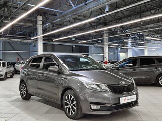 2017 Kia Rio III Рестайлинг, серый, 879000 рублей, вид 2