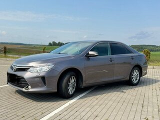 2016 Toyota Camry VII (XV50) Рестайлинг, серый, 1370000 рублей, вид 1
