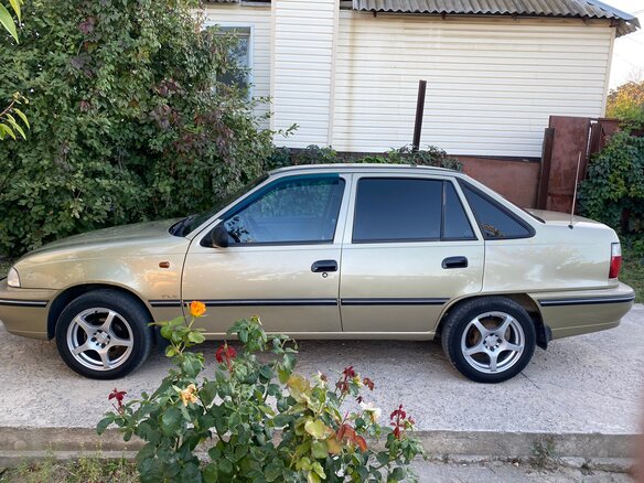 2005 Daewoo Nexia I, бежевый, 250000 рублей - вид 5