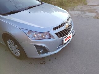 2013 Chevrolet Cruze I Рестайлинг, серебристый, 600000 рублей, вид 4