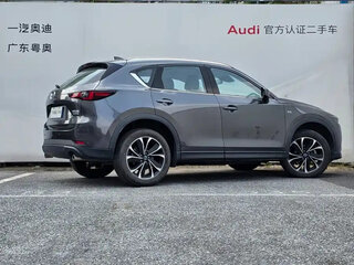 2023 Mazda CX-5 II Рестайлинг, серый, 2500000 рублей, вид 4