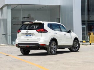 2026 Nissan X-Trail III Рестайлинг 2, белый, 2650000 рублей, вид 3