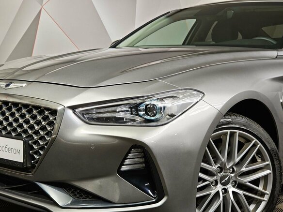 2020 Genesis G70 I, серебристый - вид 9