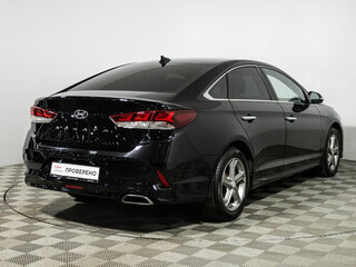 2018 Hyundai Sonata VII (LF) Рестайлинг, чёрный, 1749777 рублей, вид 5