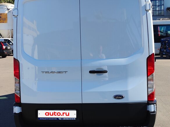2022 Ford Transit, белый, 2300000 рублей - вид 2