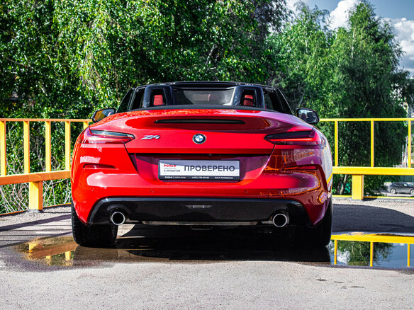 2020 BMW Z4 20i III (G29), красный - вид 4