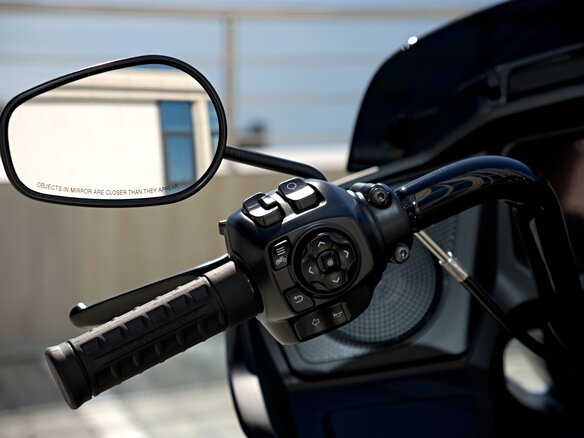 2026 Harley-Davidson Road Glide, чёрный, 3400000 рублей - вид 15