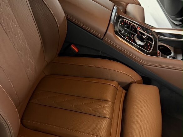 2024 BMW X6 40i III (G06) Рестайлинг, чёрный, 11800000 рублей - вид 17