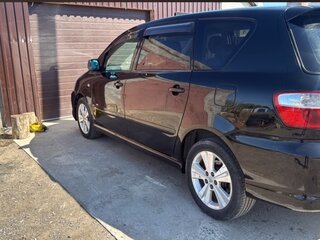 2004 Toyota Ipsum II (M20) Рестайлинг, чёрный, 850000 рублей, вид 4