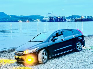 2008 Honda Stream II, чёрный, 1350000 рублей, вид 2