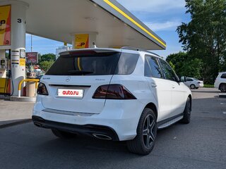 2016 Mercedes-Benz GLE 400 I (W166), белый, 3760000 рублей, вид 2