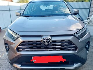 2025 Toyota RAV4 V (XA50), серый, 3300000 рублей, вид 1