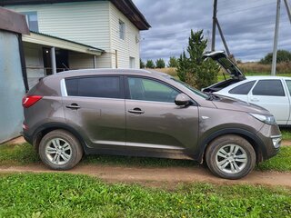 2013 Kia Sportage III, коричневый, 1200000 рублей, вид 3