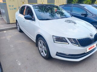 2020 Skoda Octavia III (A7) Рестайлинг, белый, 2000000 рублей, вид 3