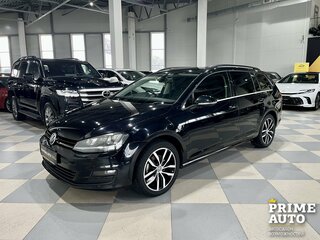 Volkswagen Golf VII