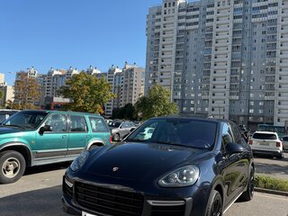 2014 Porsche Cayenne S II Рестайлинг (958), синий, 3000000 рублей, вид 1