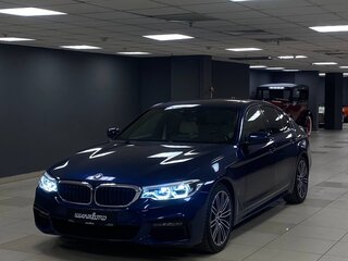 2019 BMW 5 серии 530i xDrive VII (G30/G31/G38), синий, 2770000 рублей, вид 2