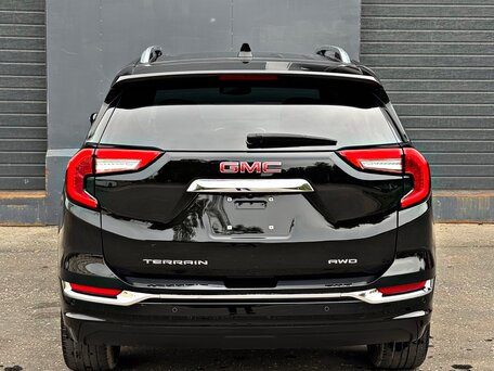 2022 GMC Terrain II Рестайлинг, чёрный, 3200000 рублей, вид 4