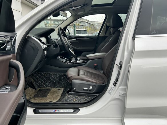 2021 BMW X3 25i xDrive III (G01), белый, 4600000 рублей - вид 11