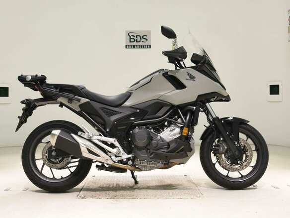 2025 Honda NC 750X, серый, 1377000 рублей - вид 1