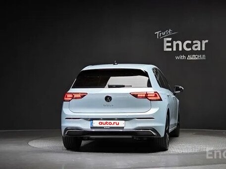 2023 Volkswagen Golf VIII, голубой, 2800000 рублей, вид 4