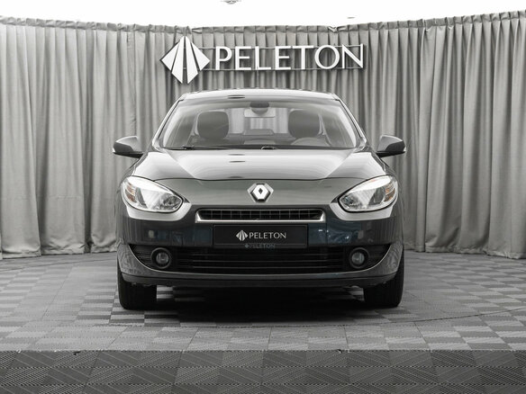 2011 Renault Fluence I, чёрный - вид 2