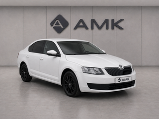 2013 Skoda Octavia III (A7), белый, 900000 рублей, вид 2