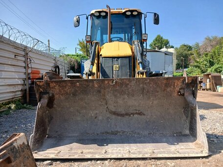 2011 JCB 3CX, жёлтый, 5600000 рублей, вид 1