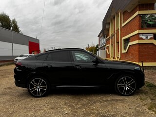 2024 BMW X6 30d III (G06) Рестайлинг, чёрный, 13700000 рублей, вид 4