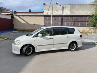 2002 Toyota Ipsum II (M20), белый, 700000 рублей, вид 4
