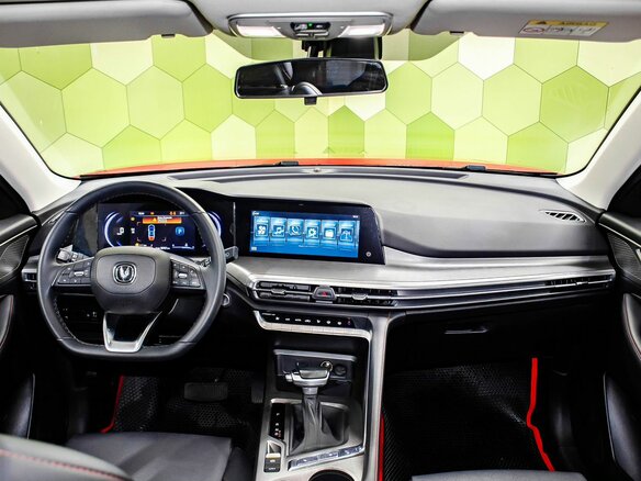 2023 Changan CS35 Plus I Рестайлинг, красный, 1600000 рублей - вид 13