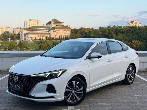 2023 Changan Eado Plus I, белый, 1900000 рублей