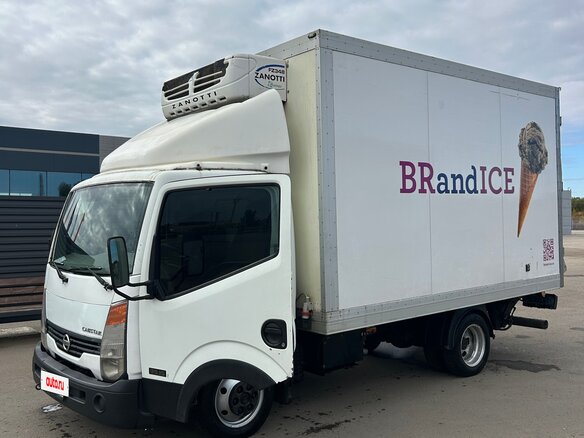 2011 Nissan Cabstar, белый, 1400000 рублей - вид 5