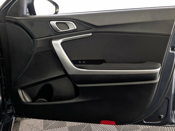 2020 Kia Ceed III, синий, 1850000 рублей - вид 24