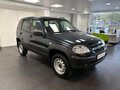 2019 Chevrolet Niva I Рестайлинг, чёрный, 692000 рублей - вид 2