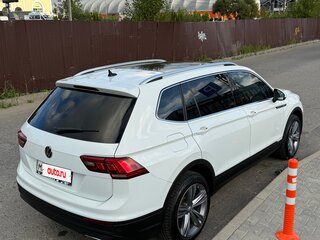2022 Volkswagen Tiguan Allspace II Рестайлинг, белый, 2860000 рублей, вид 4