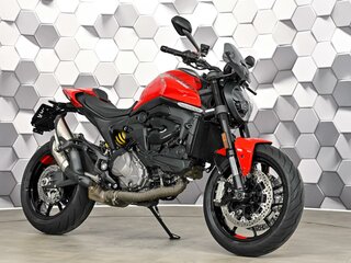 2023 Ducati Monster 937, красный, 1177000 рублей, вид 1