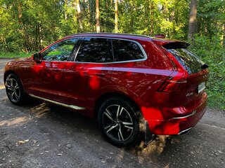 2018 Volvo XC60 II, красный, 3200000 рублей, вид 5