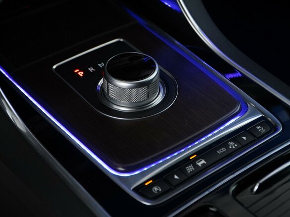 2016 Jaguar XF II, чёрный - вид 12