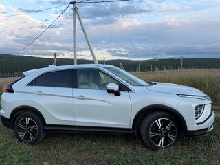 2021 Mitsubishi Eclipse Cross I Рестайлинг, белый, 2250000 рублей, вид 3