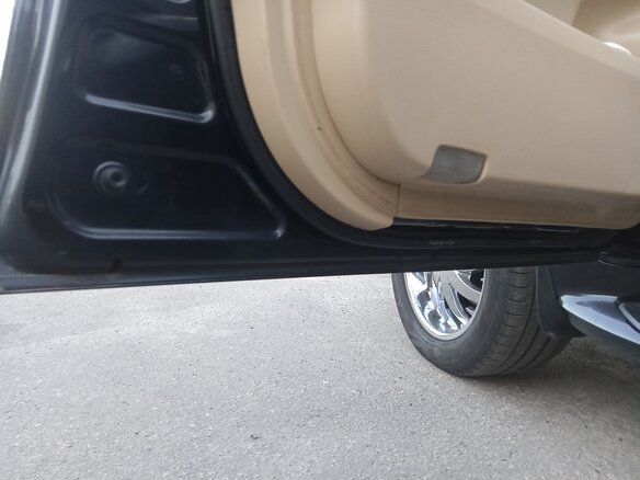 2008 Lexus LX 570 III, чёрный, 2990000 рублей - вид 16
