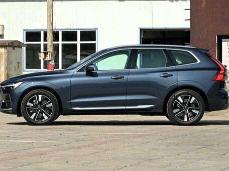 2025 Volvo XC60 II Рестайлинг 2, синий, 5790000 рублей, вид 5